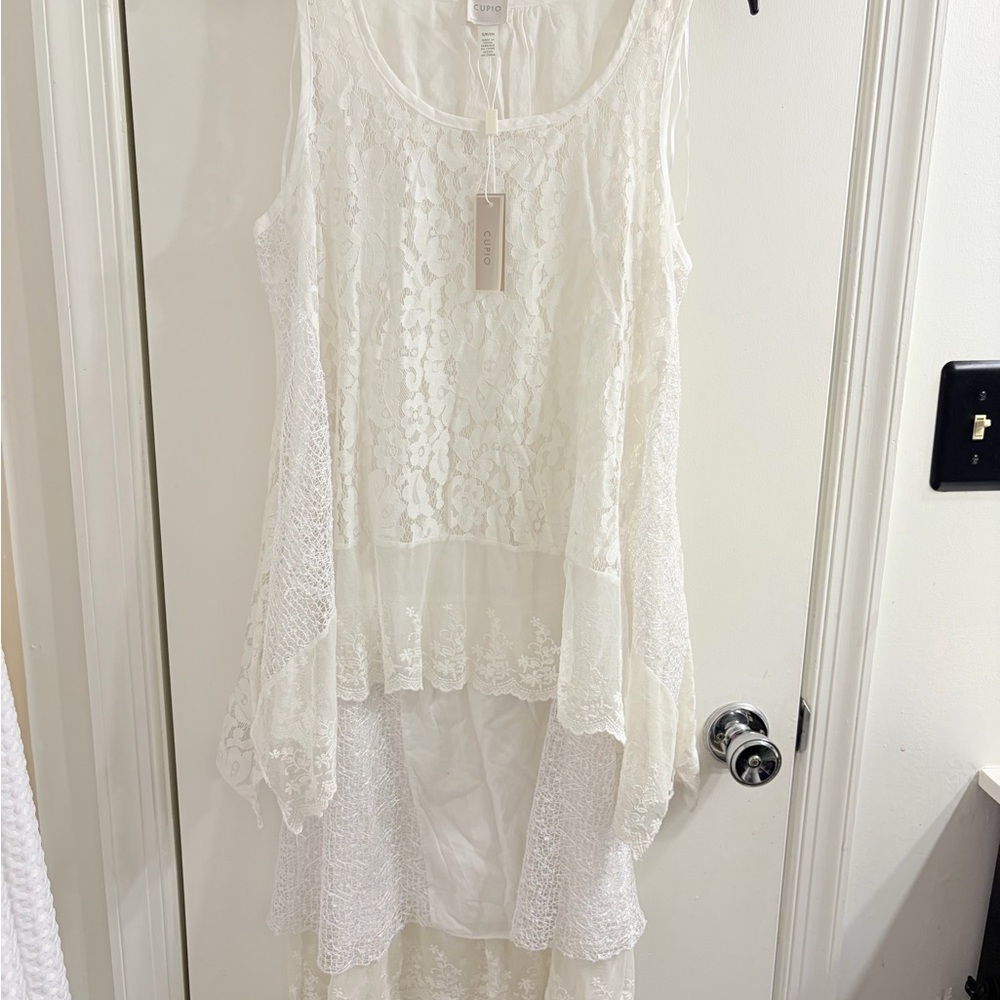 Cupio White Lace Midi Dress